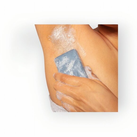 NWT Megababe Spacebar Detoxifying Charcoal Under Arm Cleansing Bar size 99 grams - Picture 6 of 10